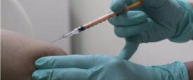 Η Astrazeneca αποσύρει το εμβόλιο κατά της Covid που θα μπορούσε να προκαλέσει σπάνιες θρομβώσεις – Ο λόγος που επικαλείται