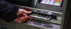 Συστάσεις για την προστασία σας στα ΑΤΜ