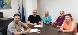 Δ. Ωραιοκάστρου: Υπογράφηκαν οι συμβάσεις για την αναβάθμιση της παλαιάς Κοινότητας Λητής και των γηπέδων ποδοσφαίρου Λητής και Νεοχωρούδας